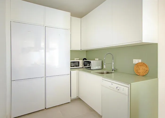 Sun Lovers Ostello *