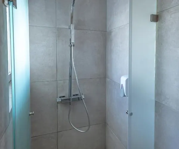 Sun Lovers Hostal Albufeira