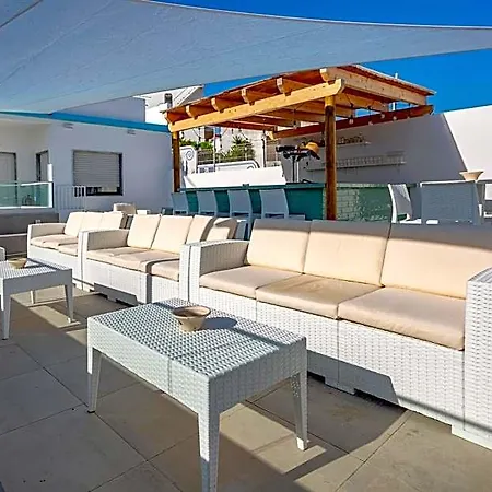 Sun Lovers Hostel